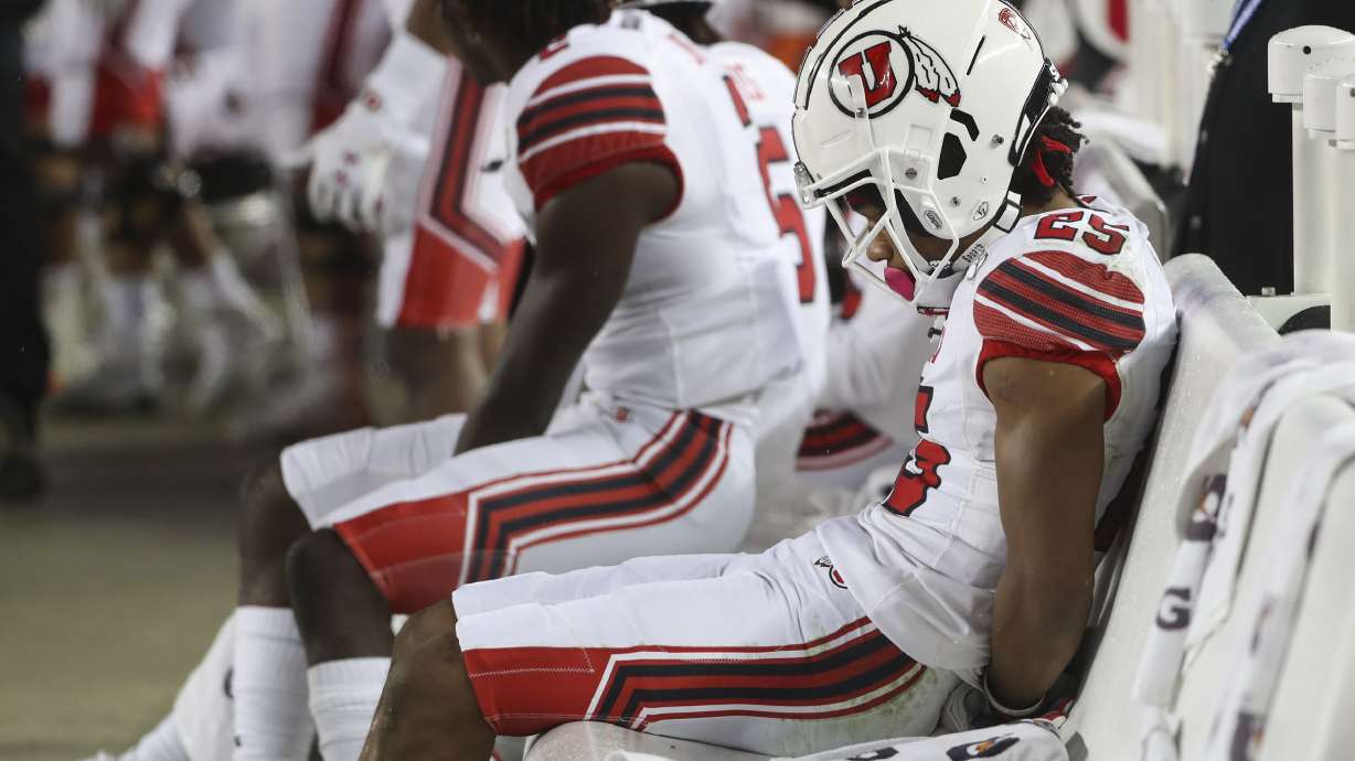 The Triple Option: Oregon shines as Utah falls underneath the spotlight