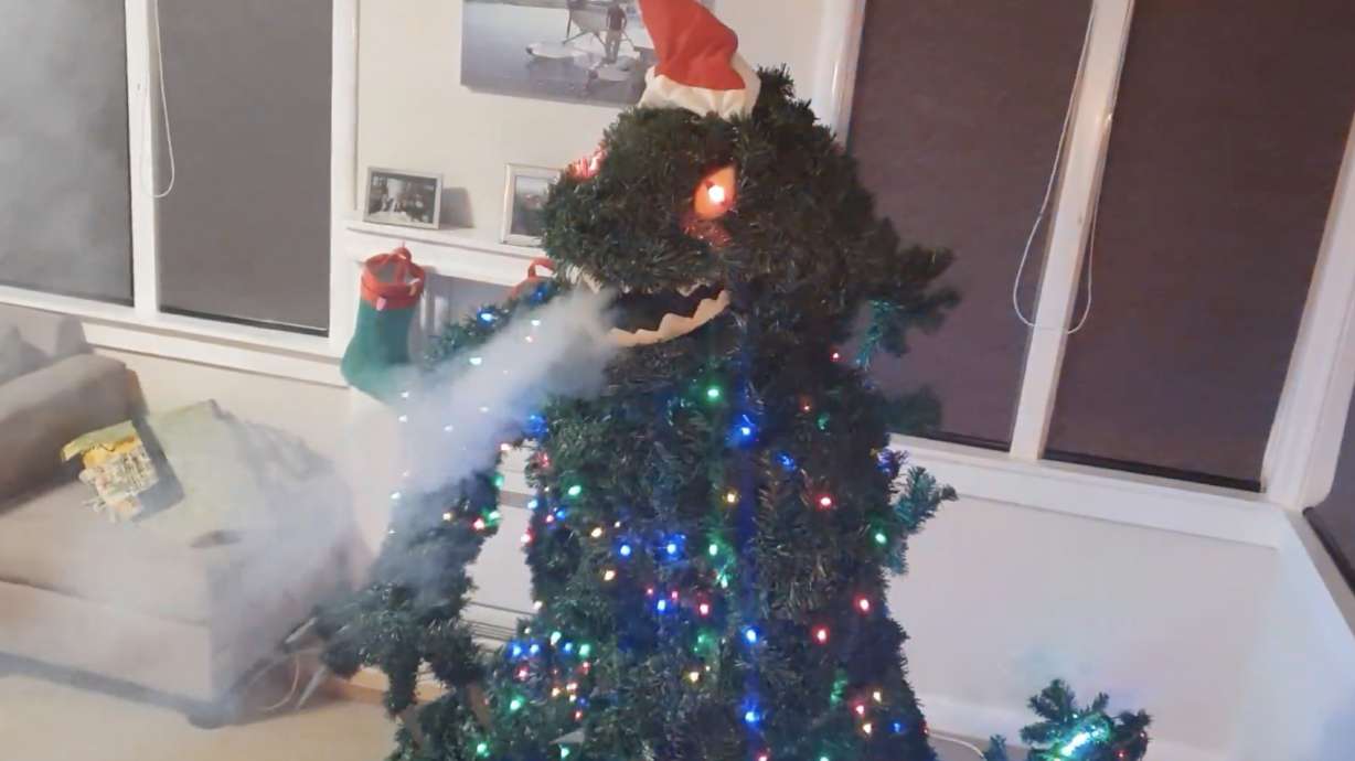 Have You Seen This? Say ‘Rawr!’ to a Godzilla-themed Christmas