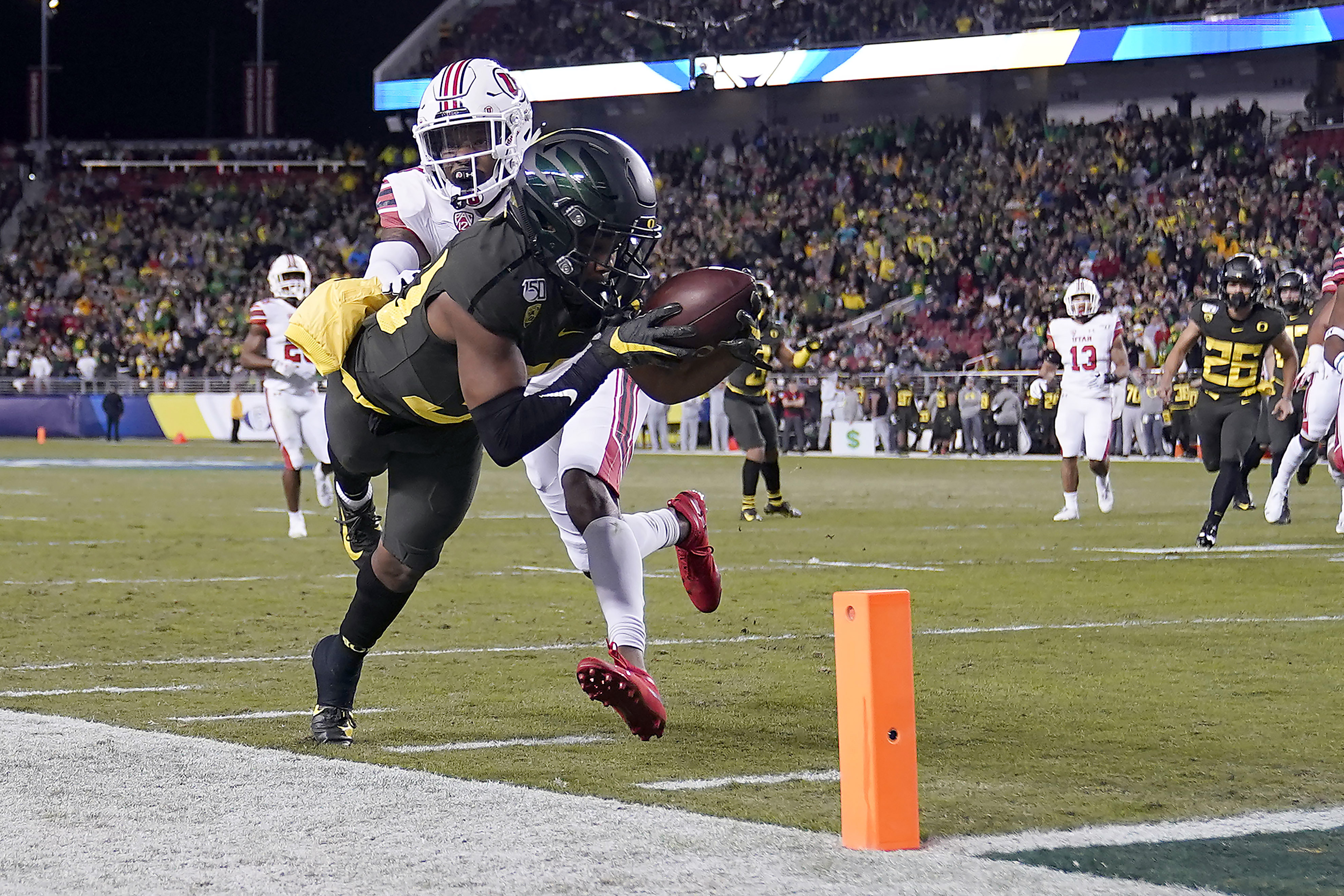 No. 7 Oregon, No. 11 Wisconsin to clash in 106th Rose Bowl