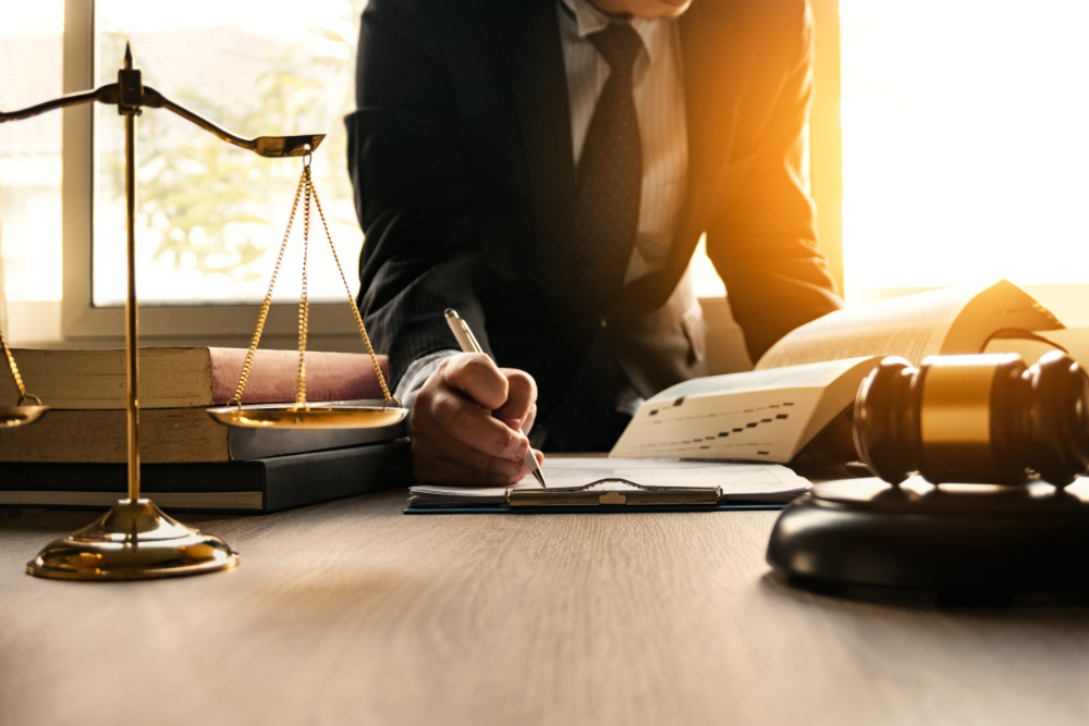 New Utah rule allows practice of law without supervision of lawyer
