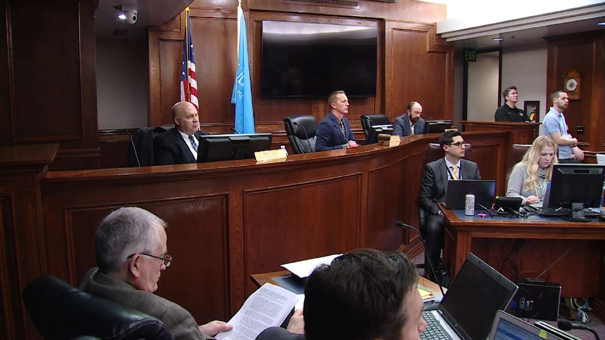 Utah County Commission votes to accept, resettle refugees