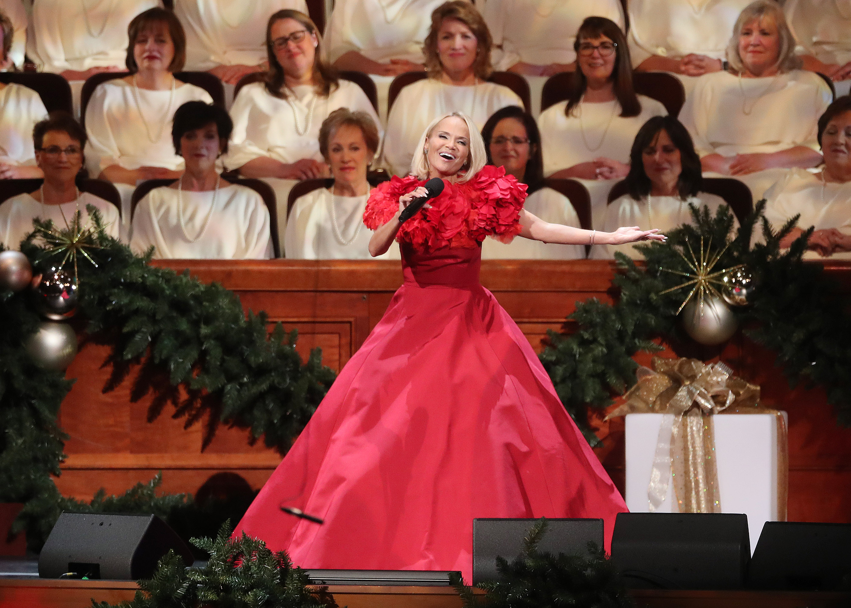 20 years of the Tabernacle Choir Christmas concert, explained