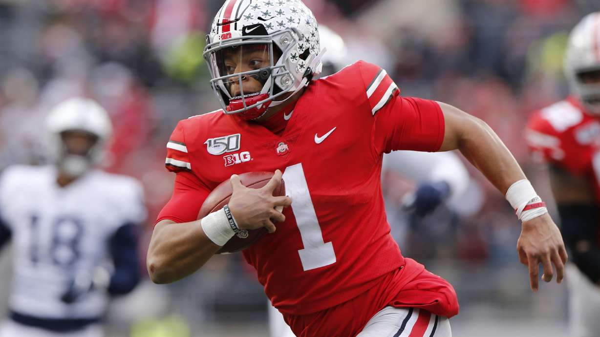 Analysis: Time to embrace "free agency" in college football