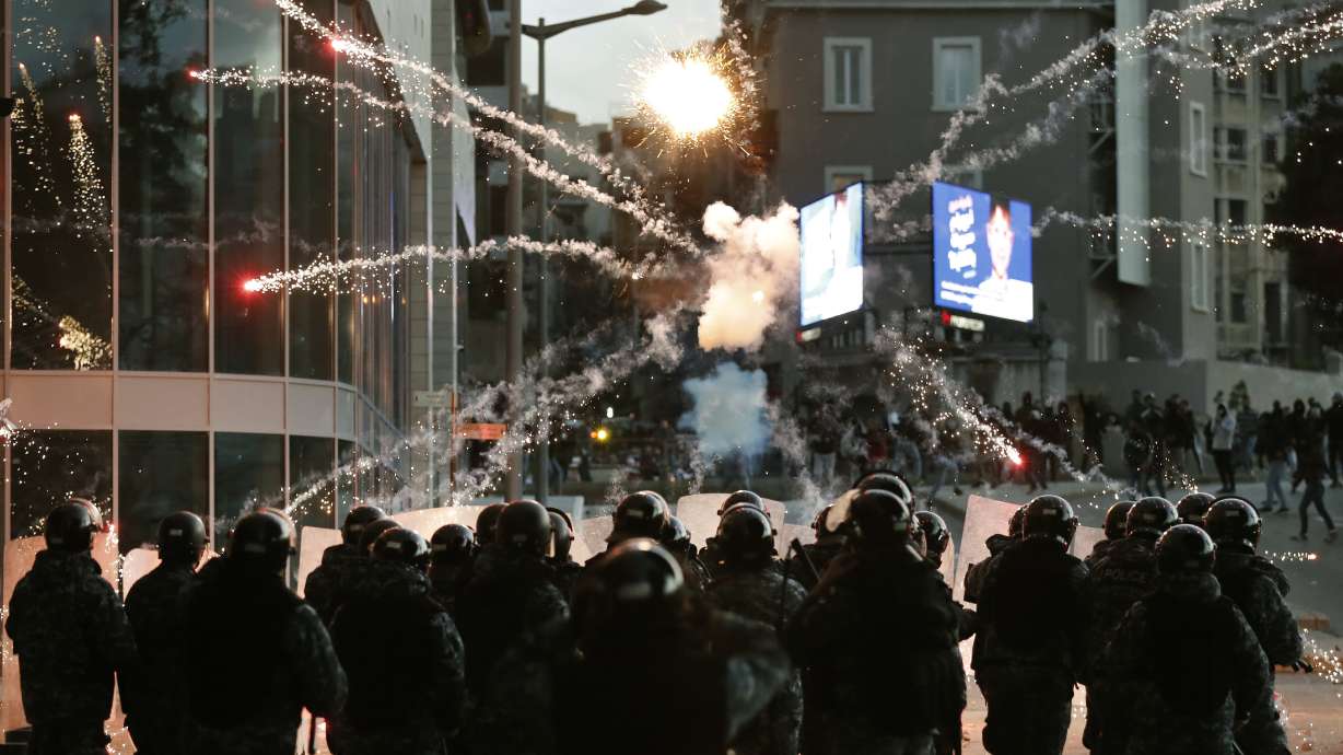 Hourslong clashes between police, protesters engulf Beirut