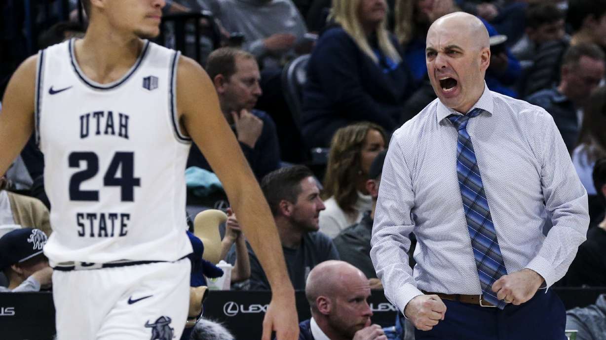 New Mexico's late rally drops Utah State in regular season-finale