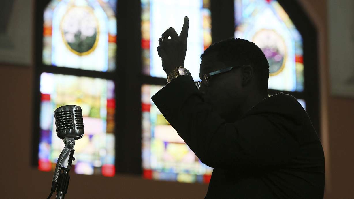 How long is the sermon? Study ranks Christian churches