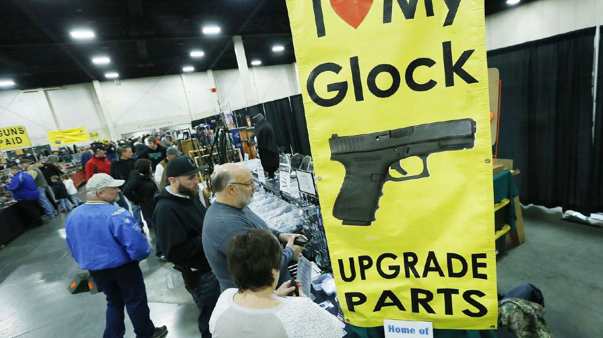Salt Lake County to require background checks for gun show sales at county facilities