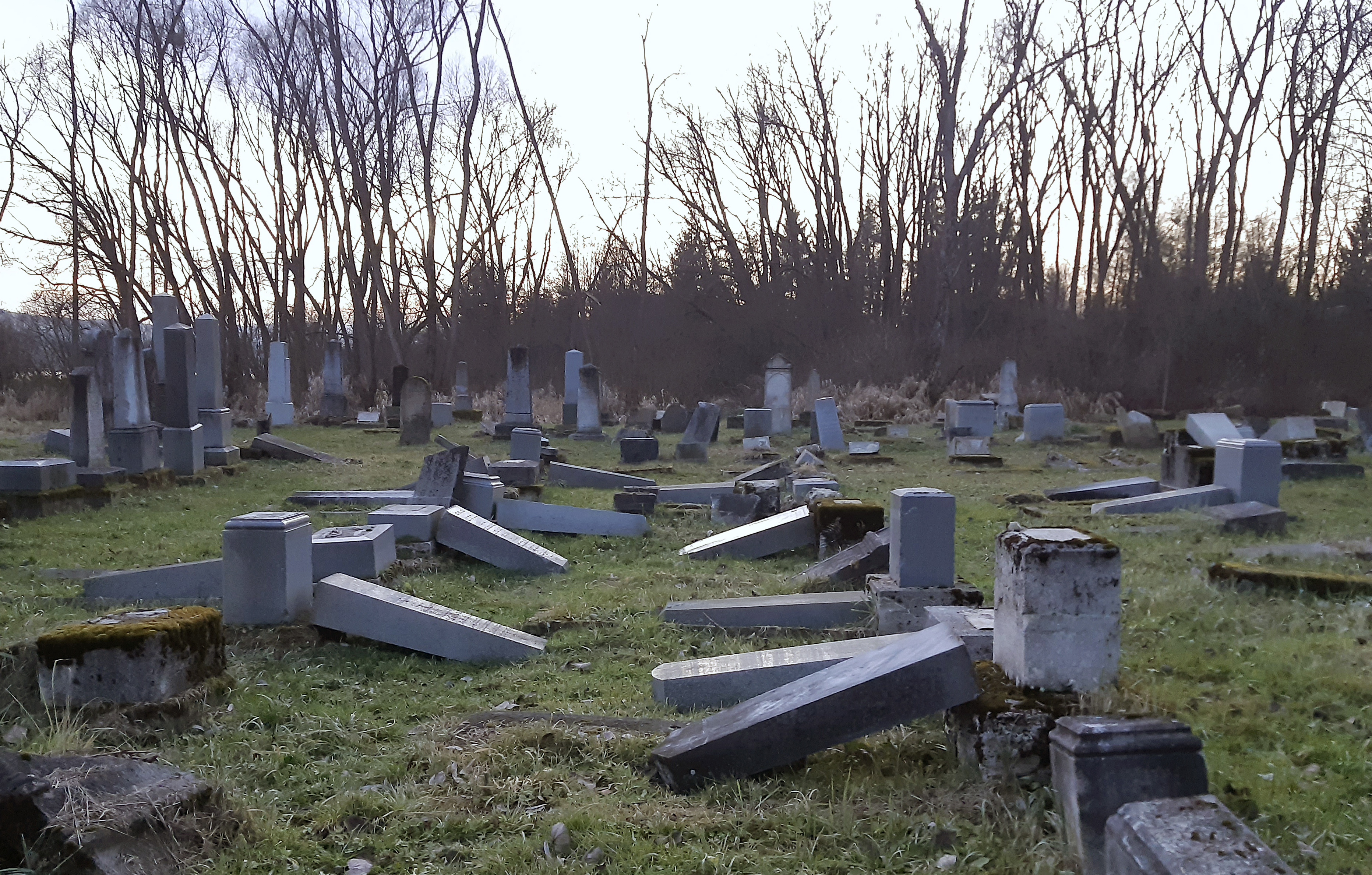 Jewish cemetery vandalized in northern Slovakian town