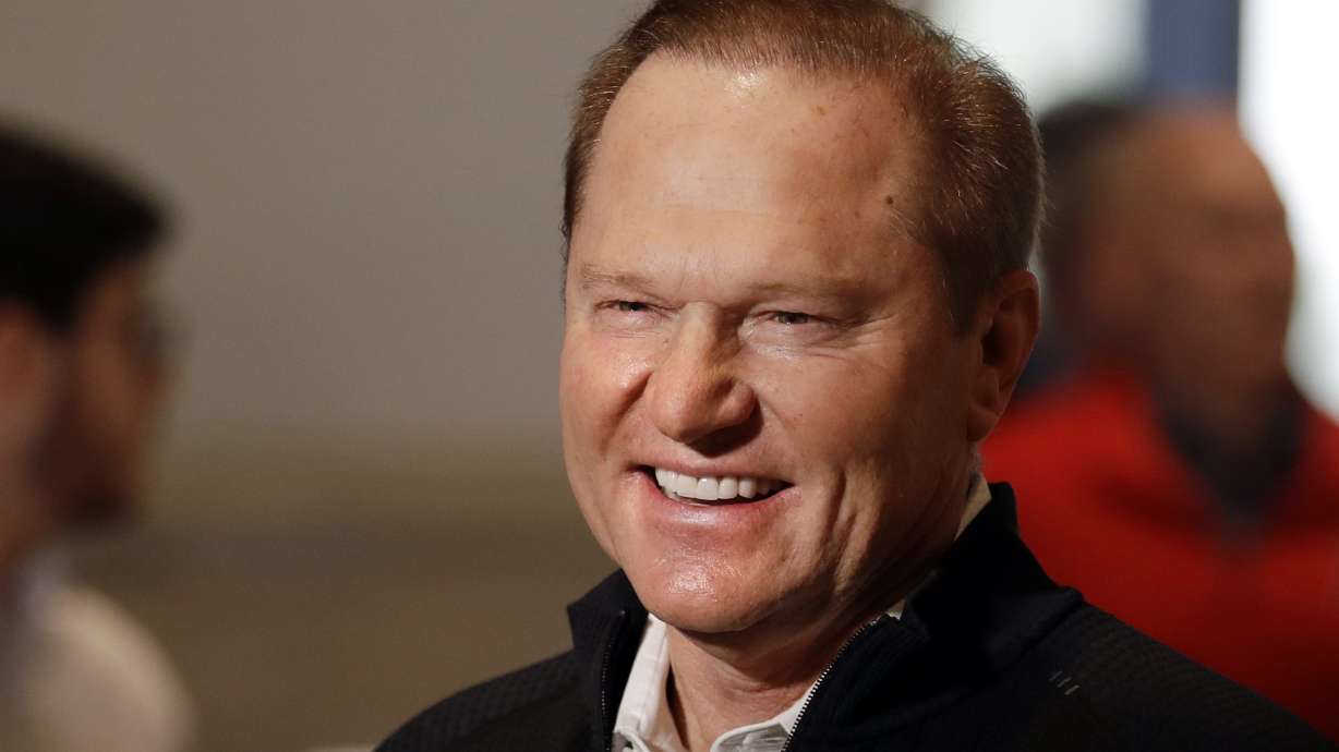 Boras' billions: baseball agent creates free-agent flurry
