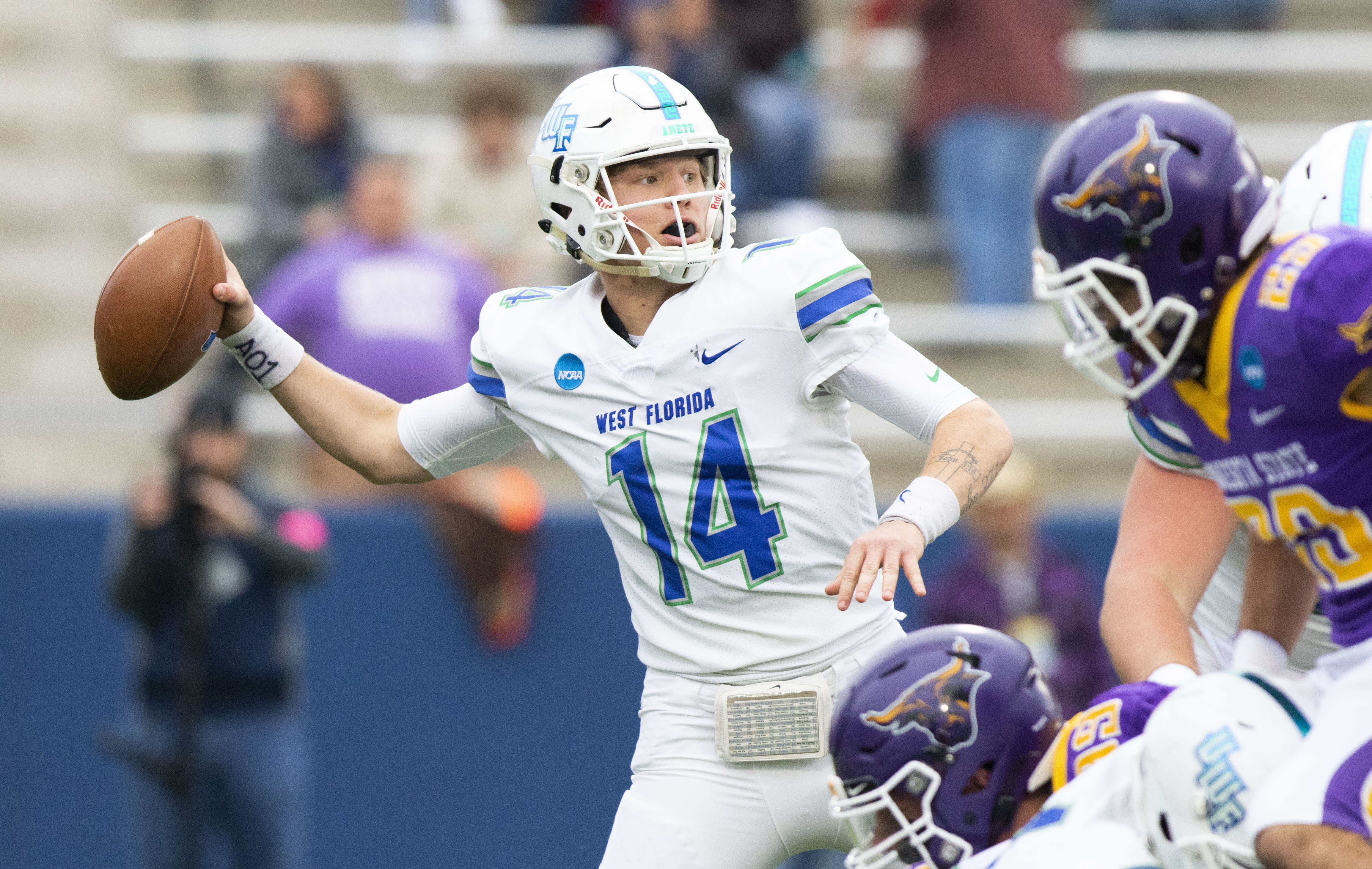 West Florida wins Division II title, 48-40 over Minnesota St