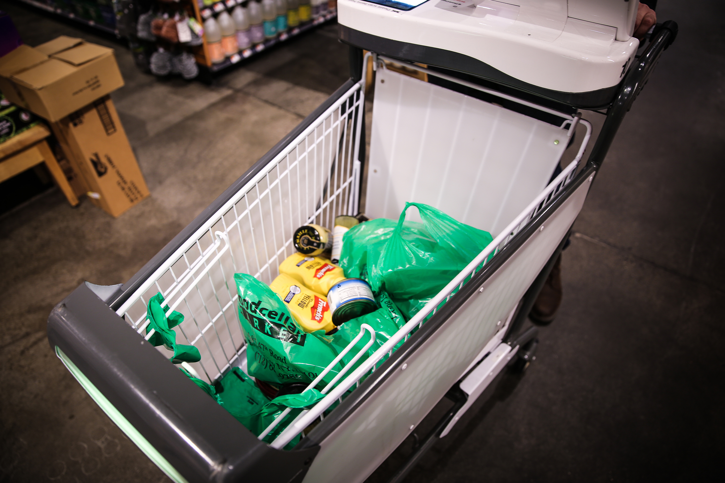 Skip the grocery store line with these smart shopping carts