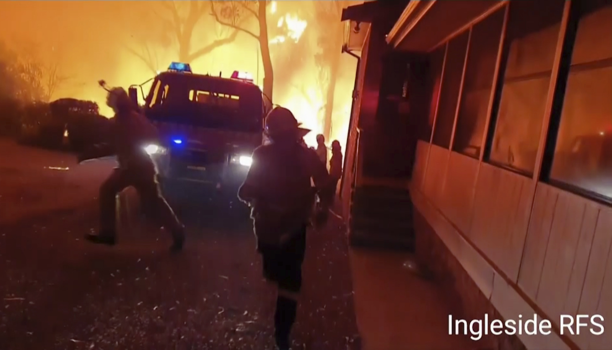 Utah firefighters in Australia assisting brush fire battle