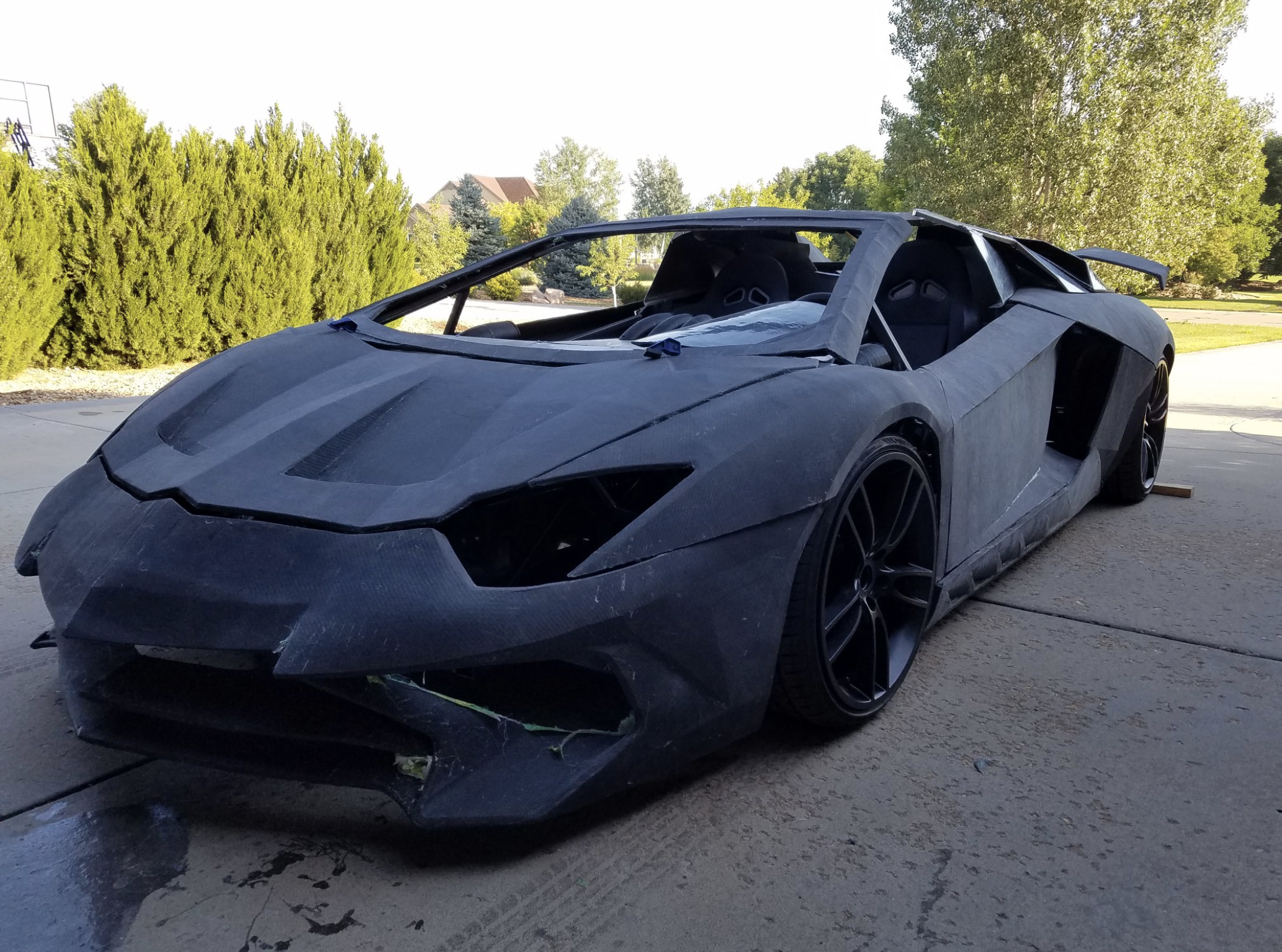 A Colorado family making a 3D-printed Lamborghini replica is surprised with the real thing