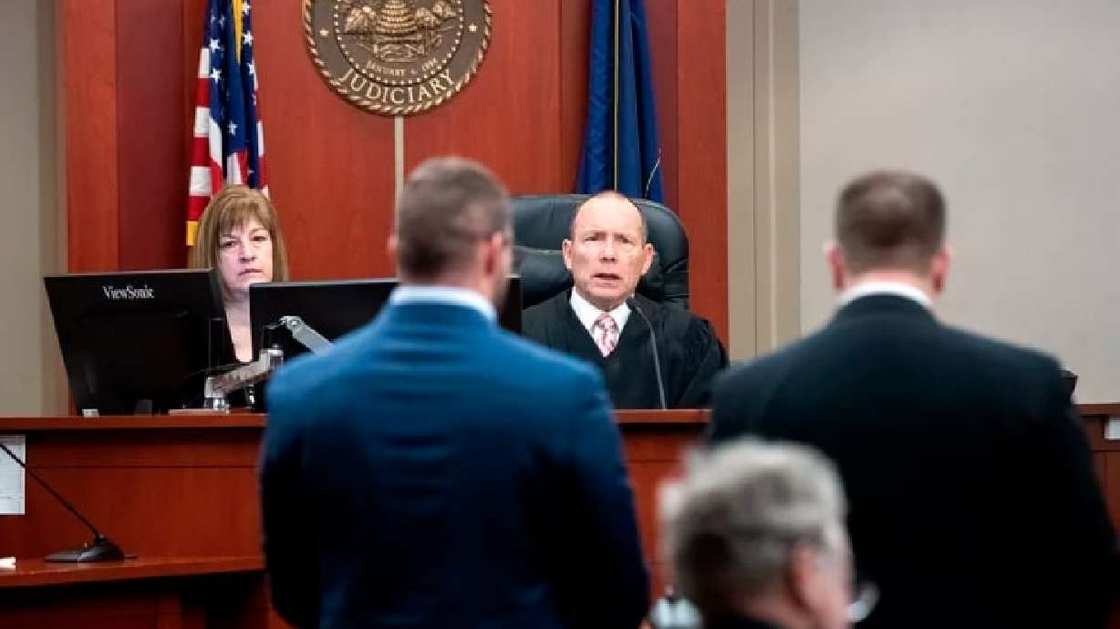 Same robe, new hat: Juvenile judges to take on adult cases in busy Utah courtrooms