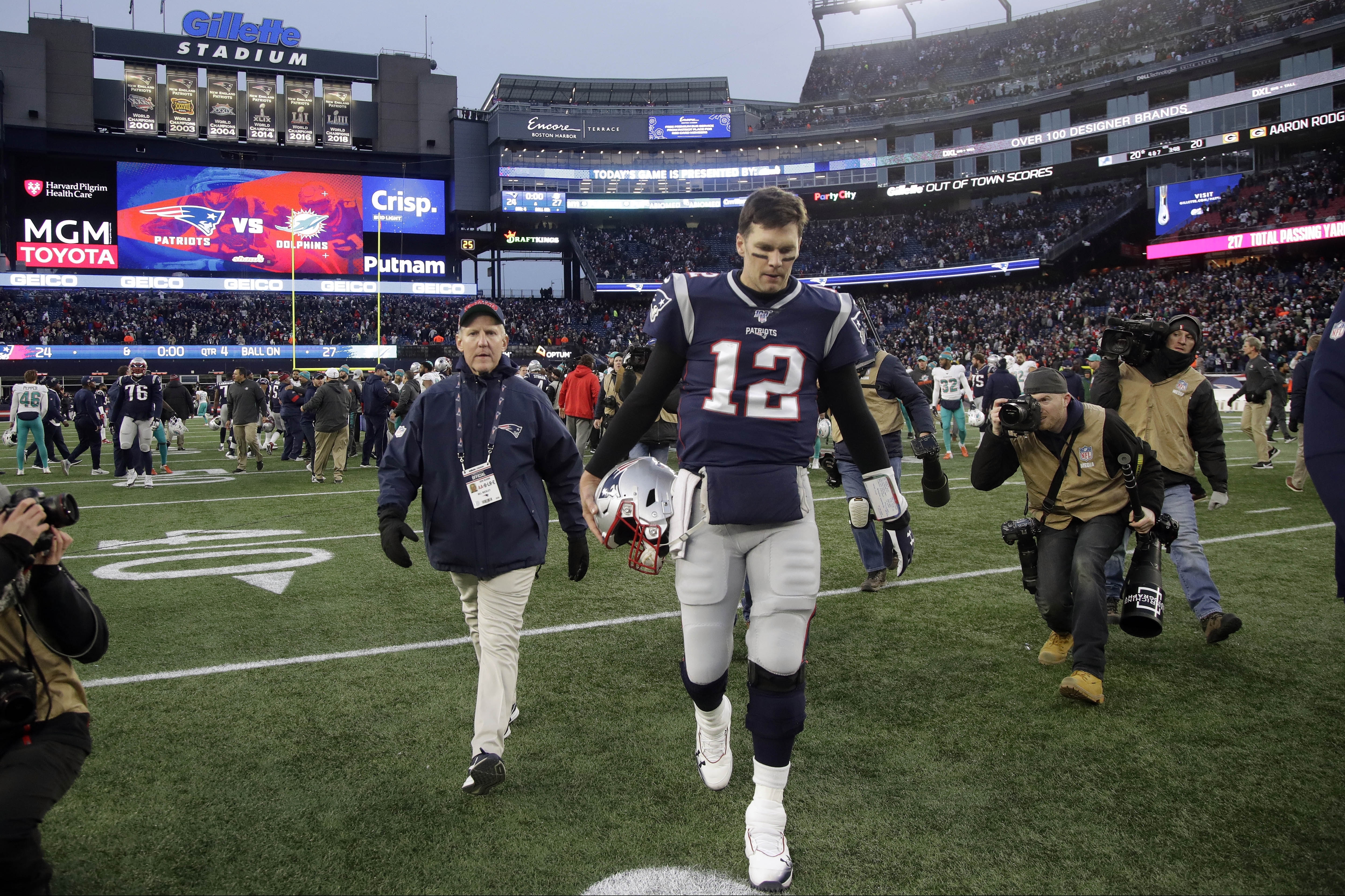 Pats to play in wild-card game, 49ers get NFC's No. 1 seed