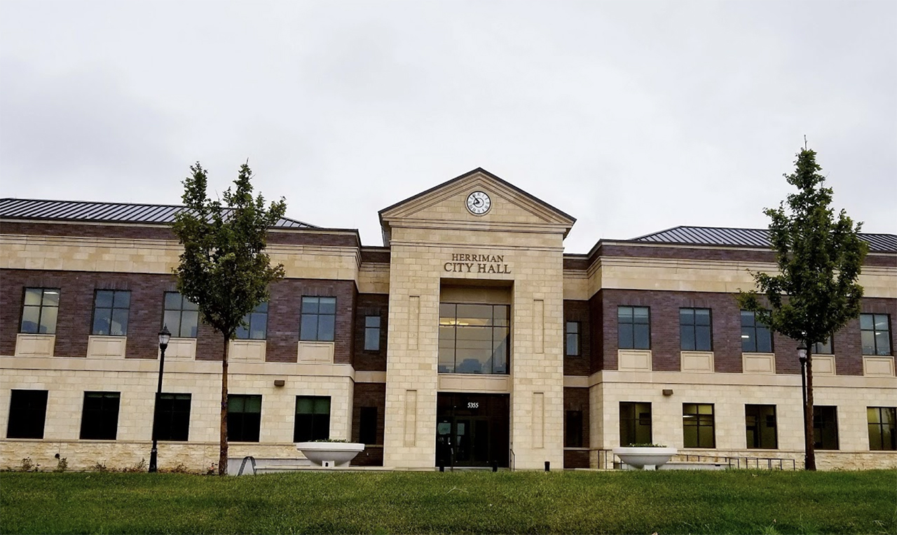 Disgruntled Herriman employee arrested over bomb threat, police say