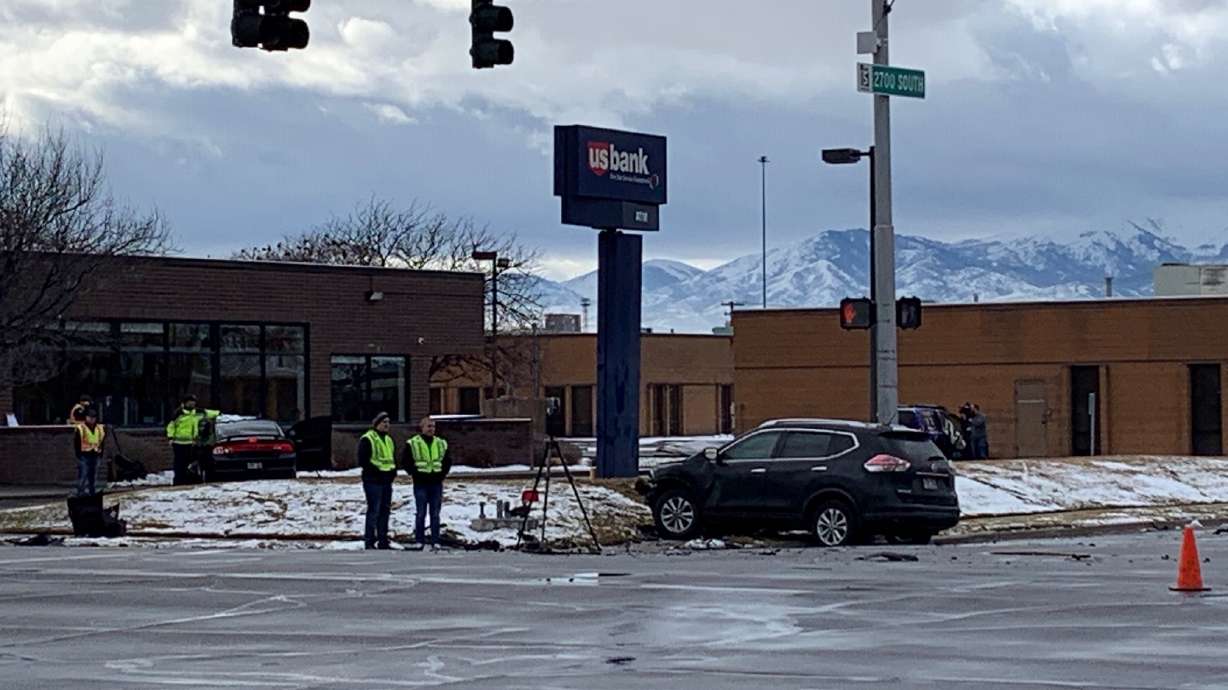 1 dead, 1 critically injured in South Salt Lake New Year's crash