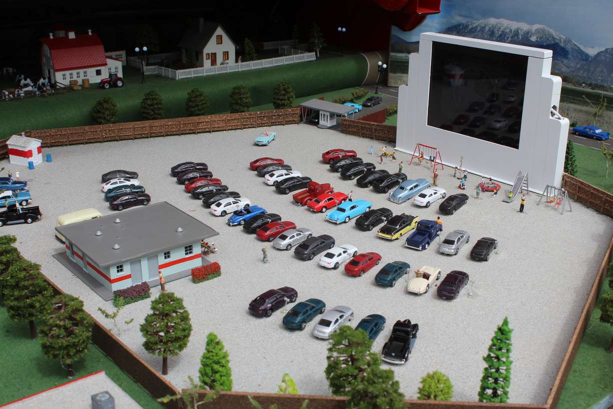 The drive-in screen in Don West's 1960 Chevrolet Bel Air trunk holds an iPad mini that plays old drive-in advertising. (Photo: Brian Champagne)