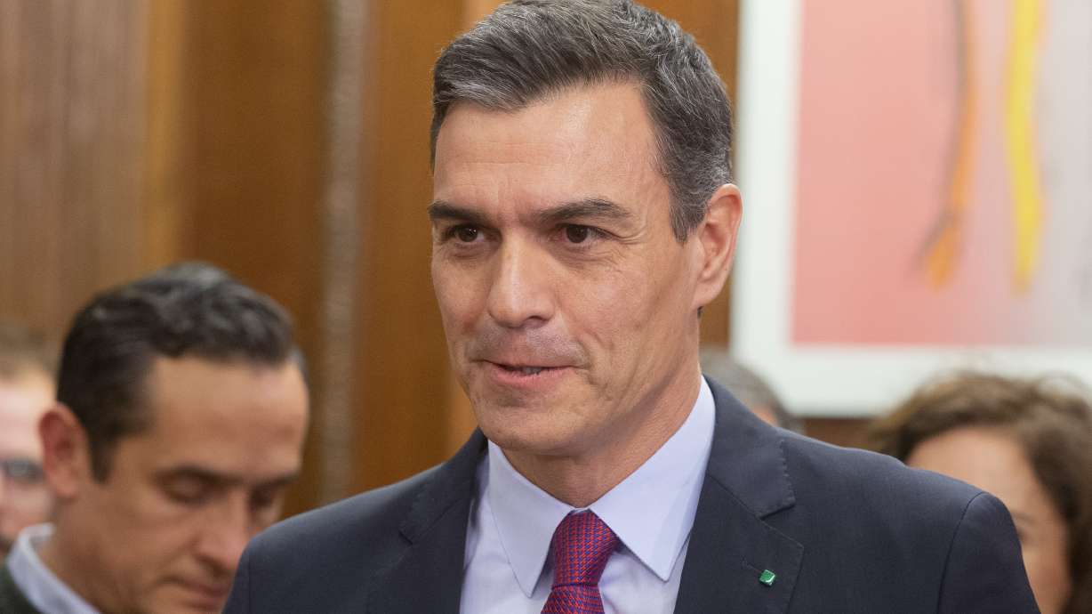 Spain's Socialists assemble support to form a government