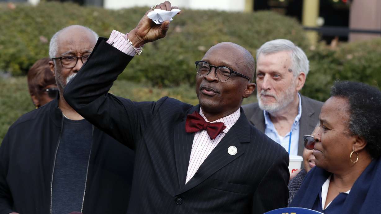 NC will appeal ruling that blocked voter photo ID law