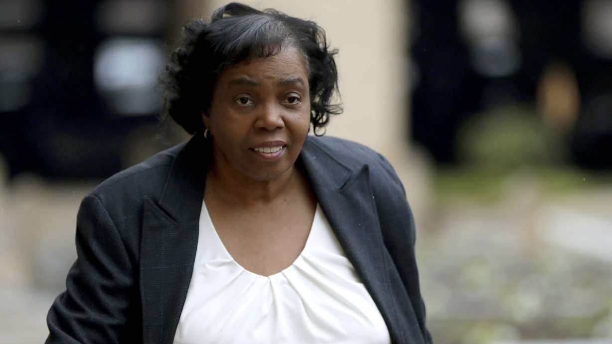 Ex-Maryland lawmaker sentenced to prison for misusing funds