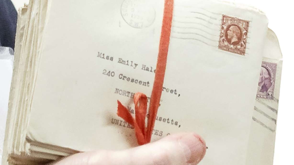 T.S. Eliot letters show love for muse but poet downplays it