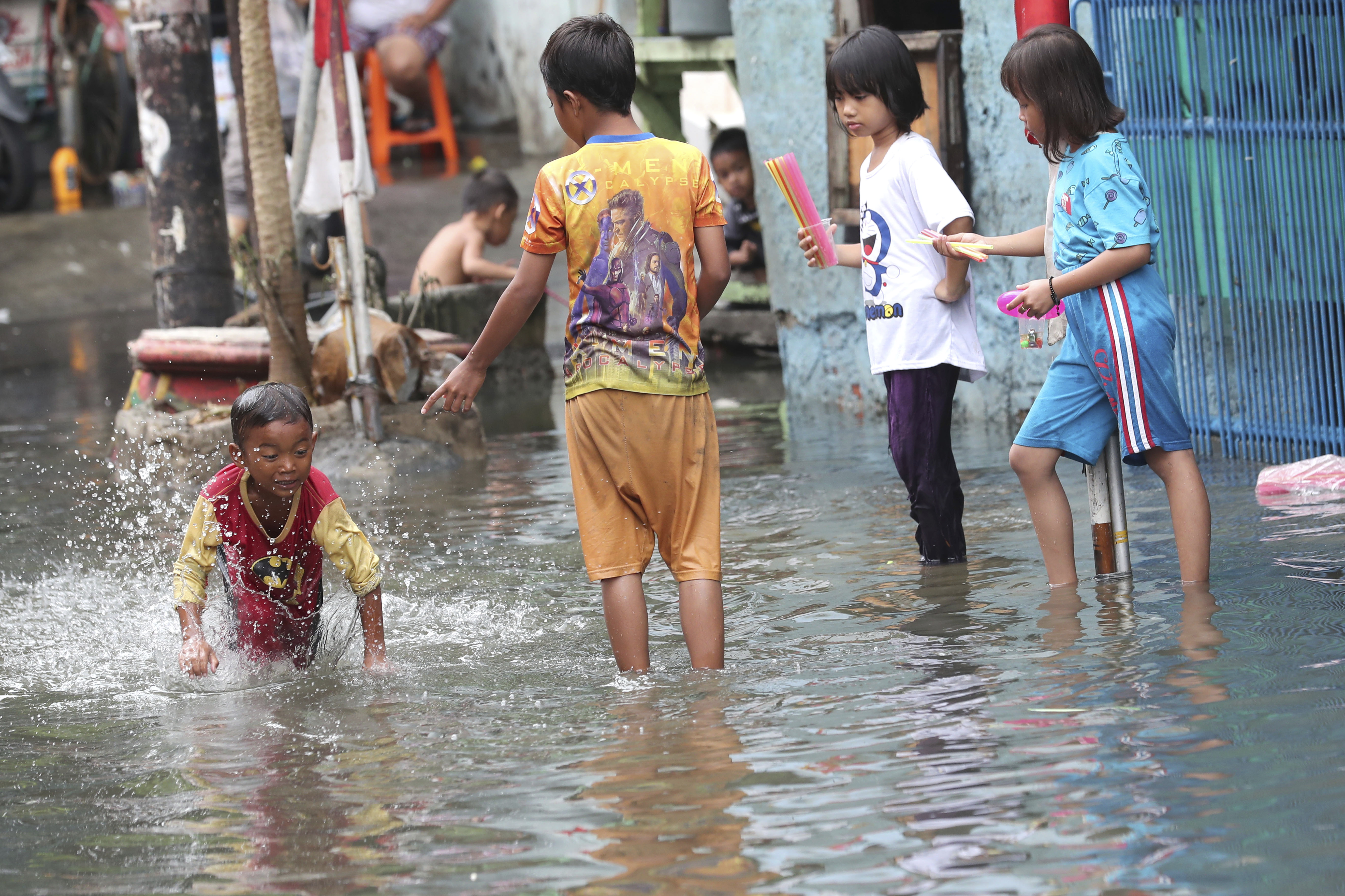 Indonesia's flooded capital disinfected to fend off disease