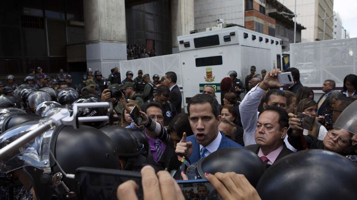Guaido blocked from Venezuela's congress as impasse deepens