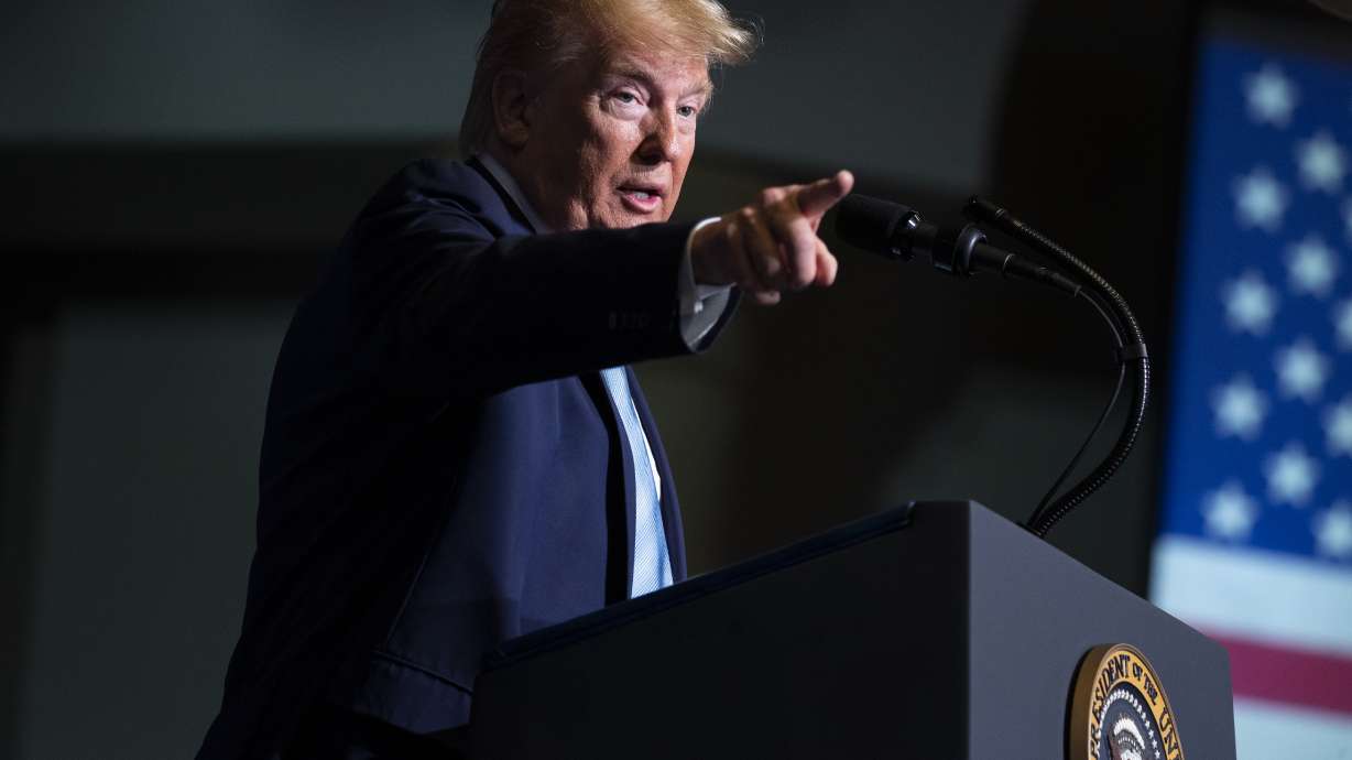 Trump returns to Washington to face a pair of challenges