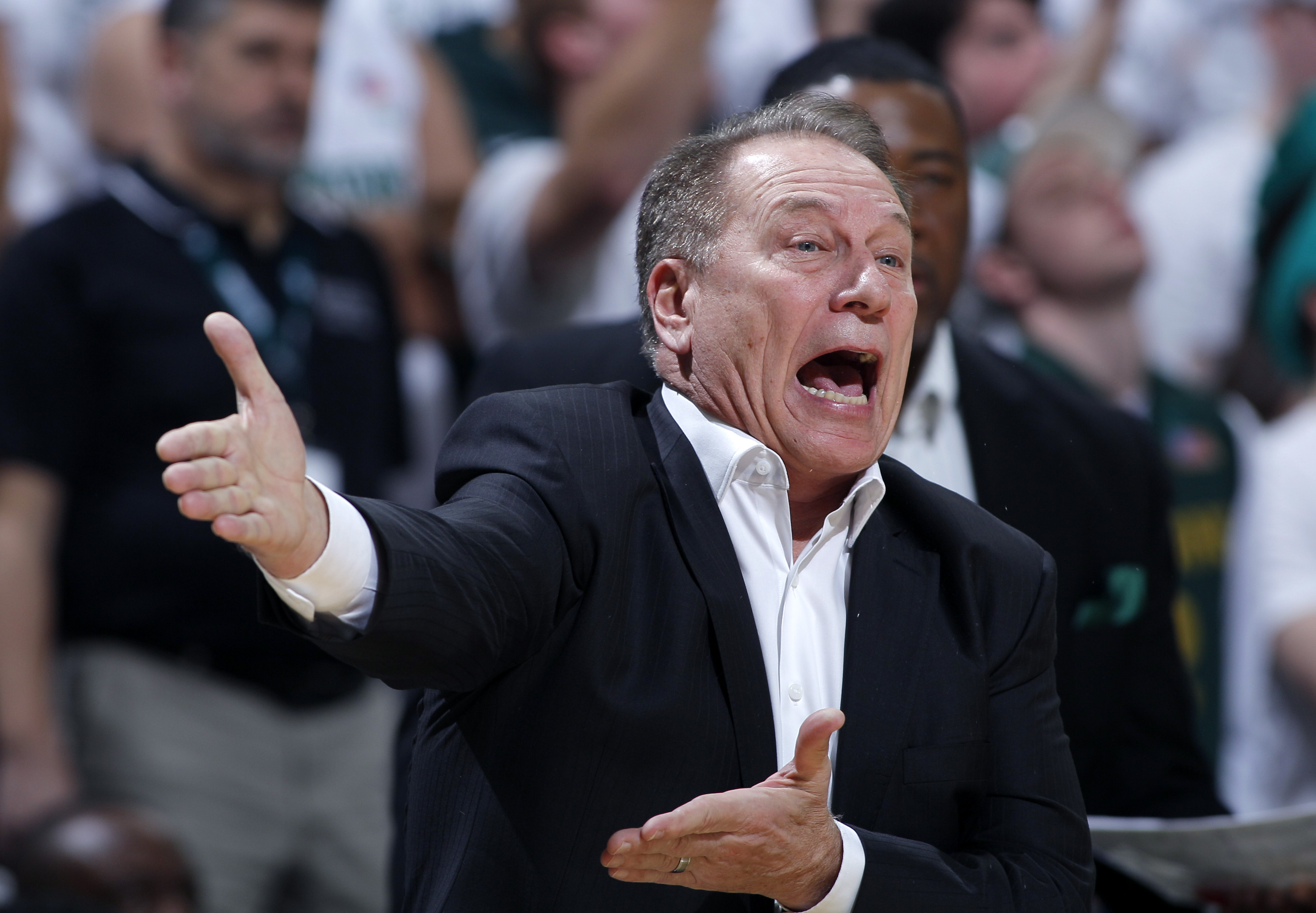 Spartans rising again after throttling Michigan