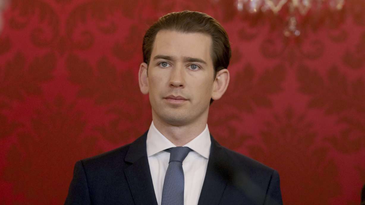 Austria: Kurz sworn in as chancellor, completing comeback