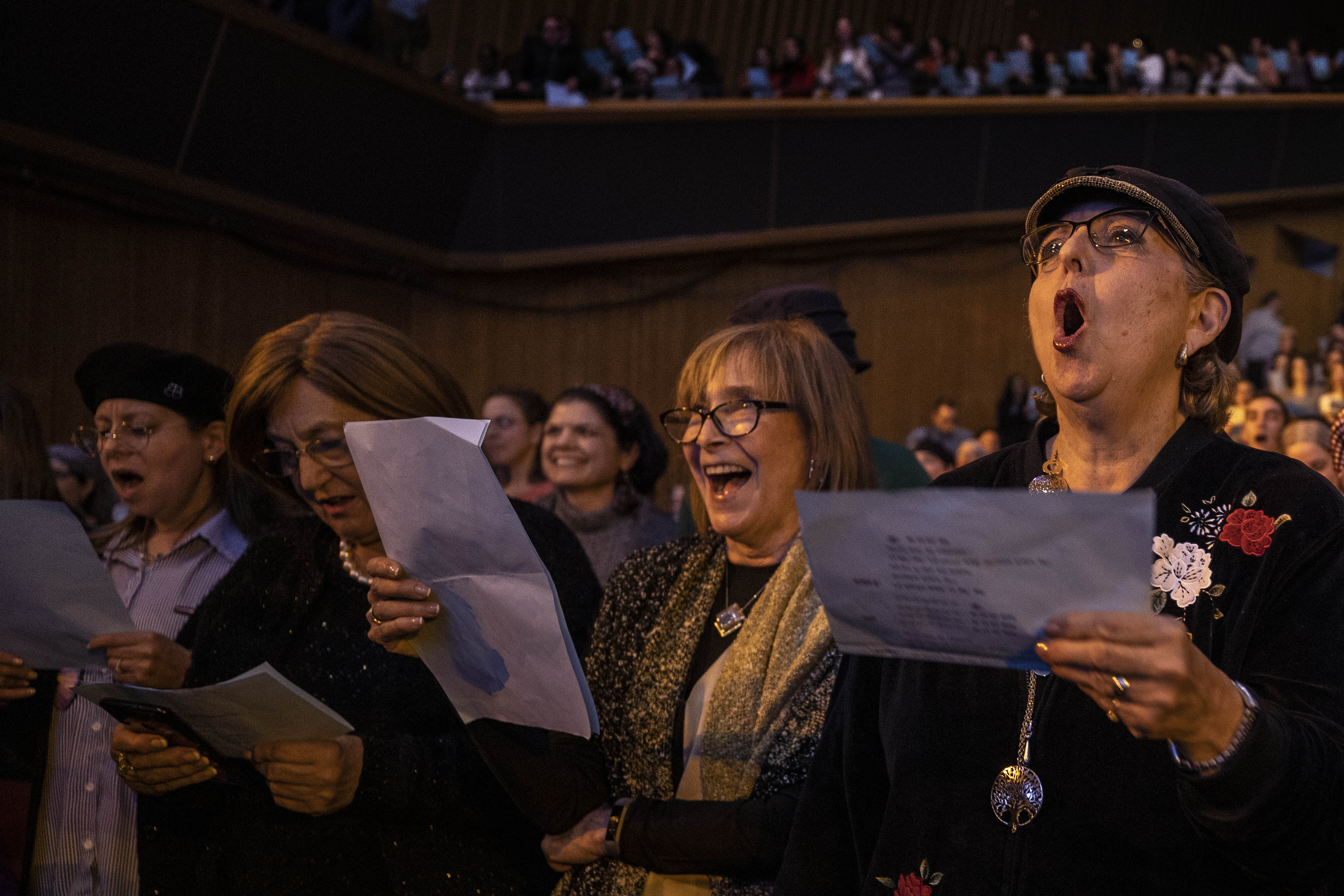 Orthodox women seek bigger role as Jews end Talmud cycle