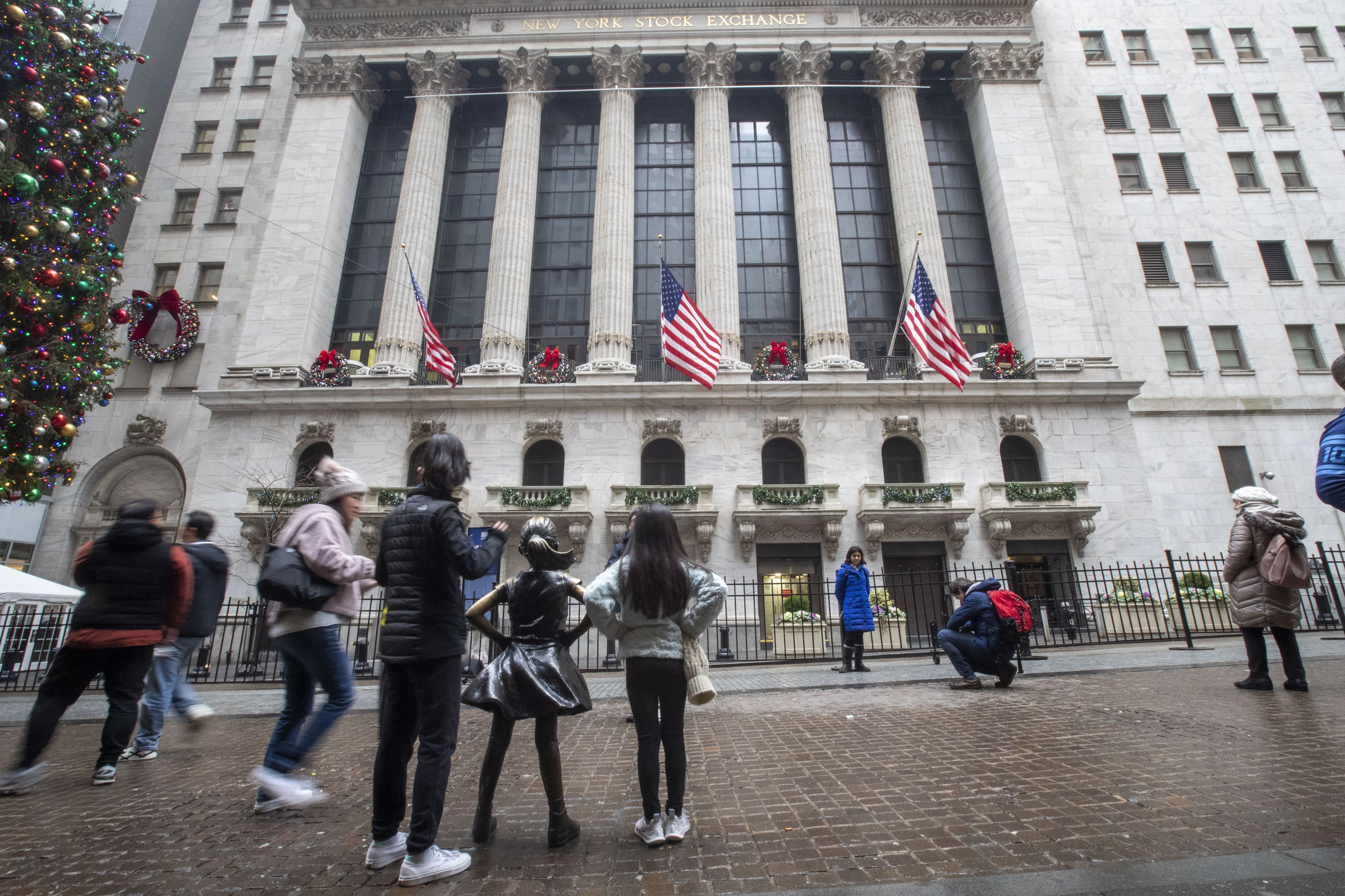 Global stocks, oil prices stabilize as Iran anxiety eases