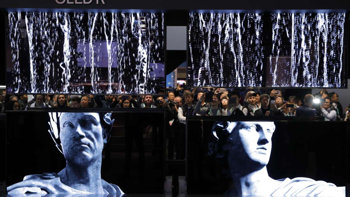 Hollywood-backed Quibi thinks you'll pay for its video bites