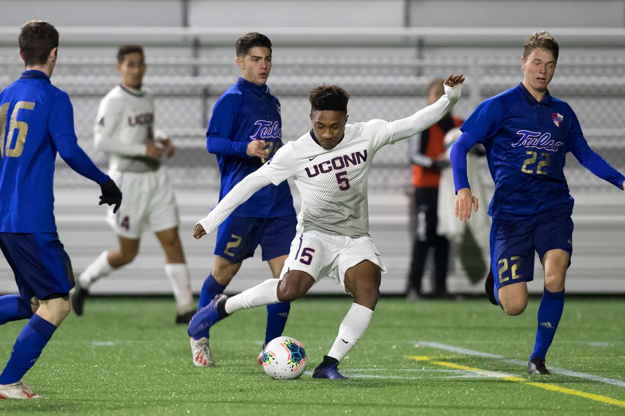 Real Salt Lake draftee Dayonn Harris for UConn men's soccer in an American Athletic Conference match against Tulsa. (Photo: Stephen Slade, UConn Athletics)