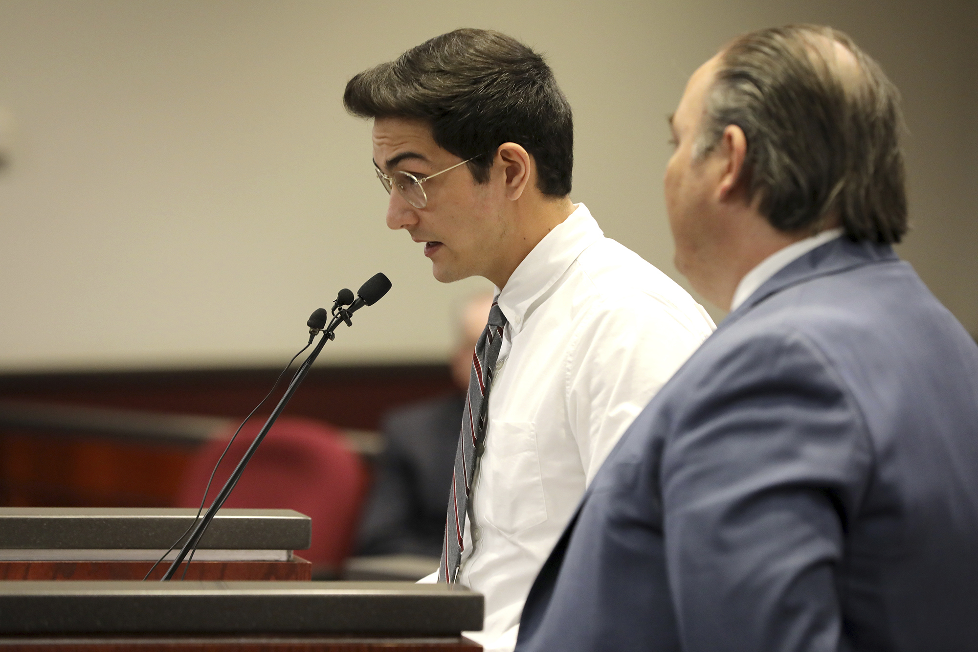 Ex-student pleads guilty in shooting death on Arizona campus