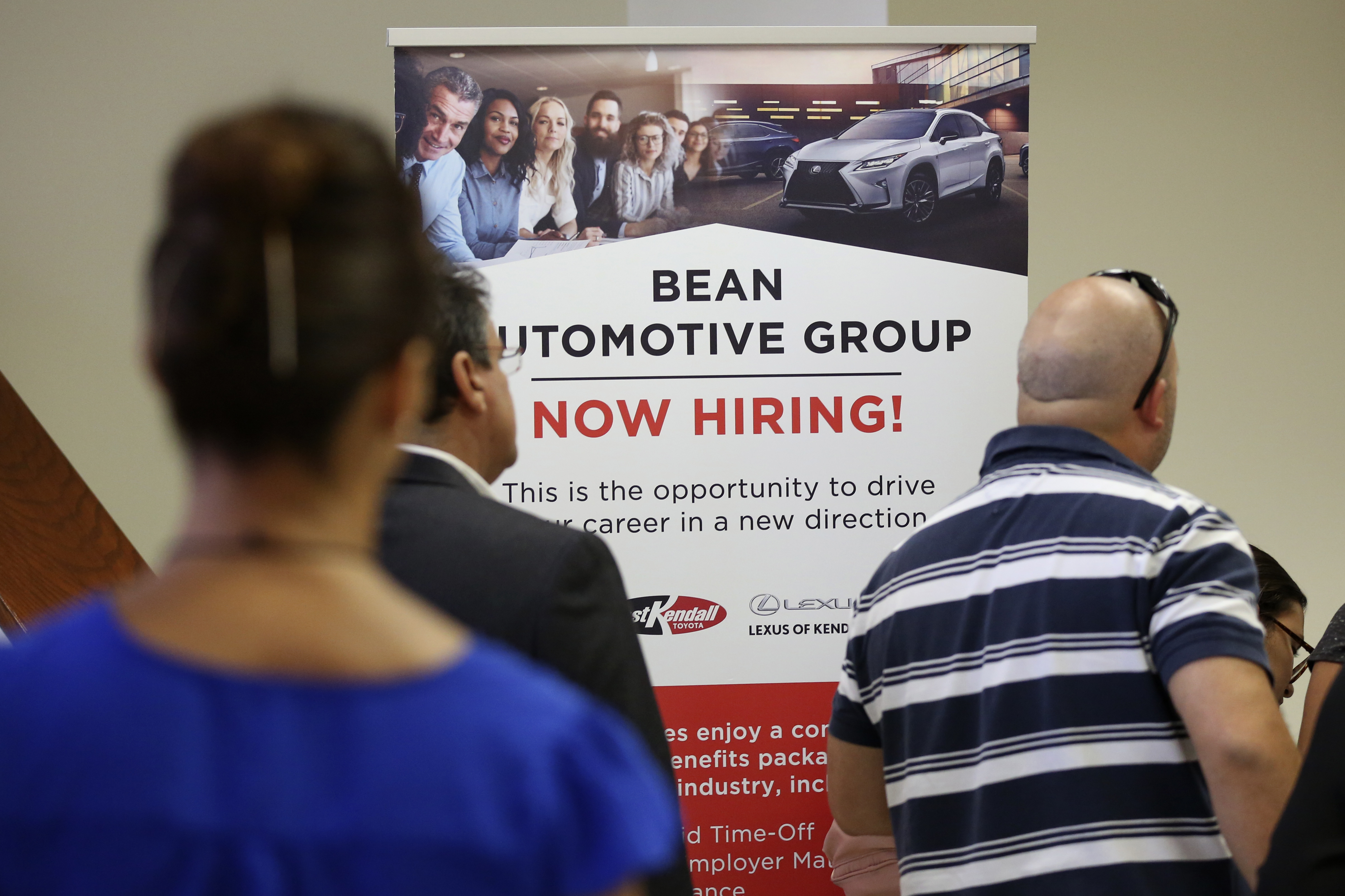 US employers expected to have added 160,000 jobs in December