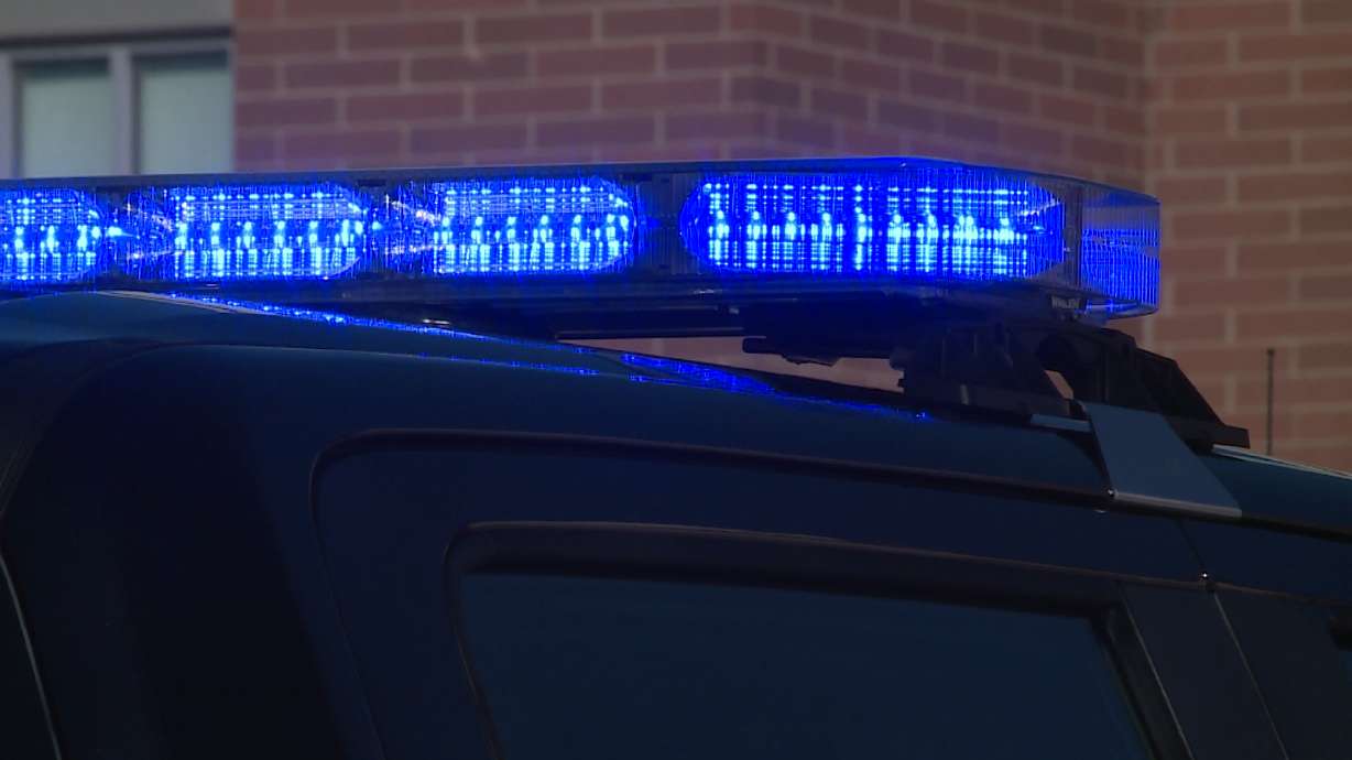 Draper police first agency in Utah to use all-blue lights on vehicles