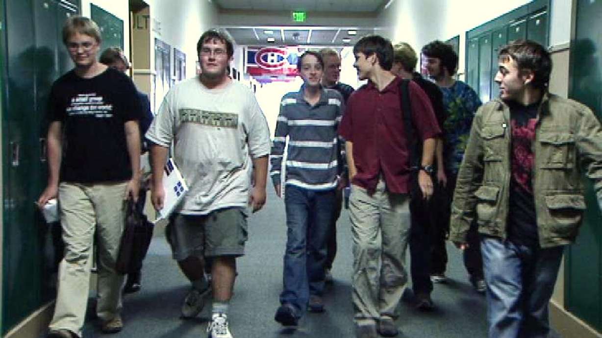 School Has High-Tech Student Team Helping Teachers