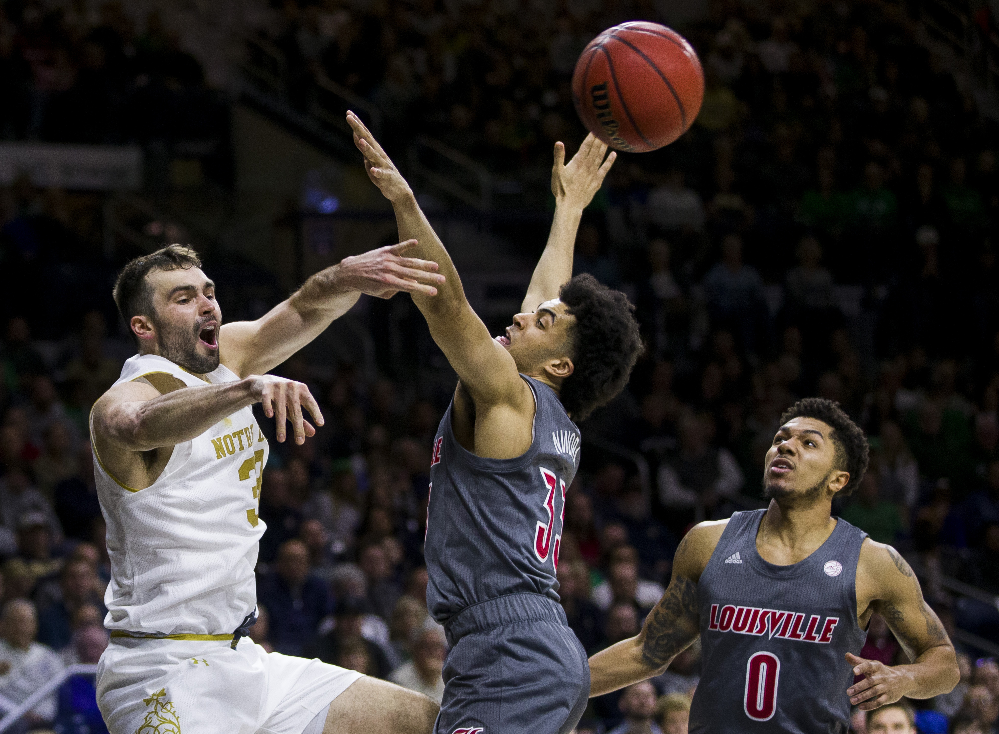 Nwora leads way, No. 13 Louisville beats Notre Dame 67-64