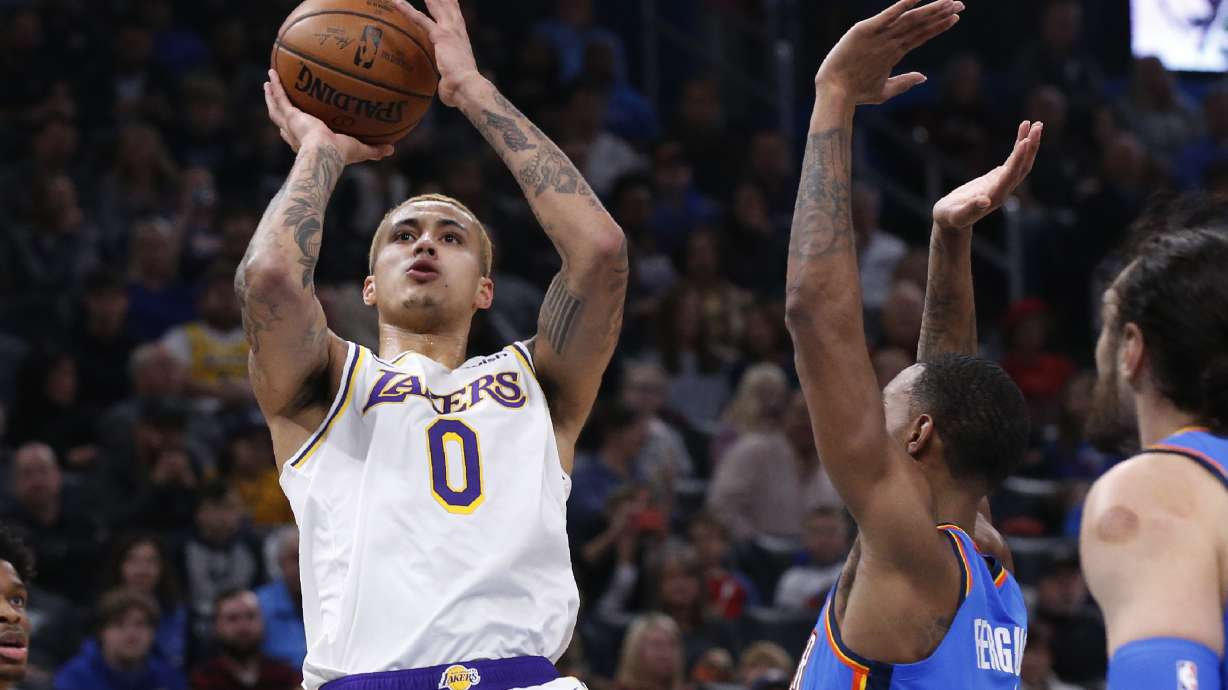 Lakers top Thunder 125-110 without LeBron, Anthony Davis