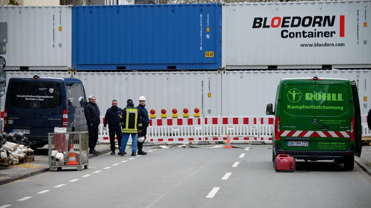 World War II bomb defused in Germany after mass evacuation
