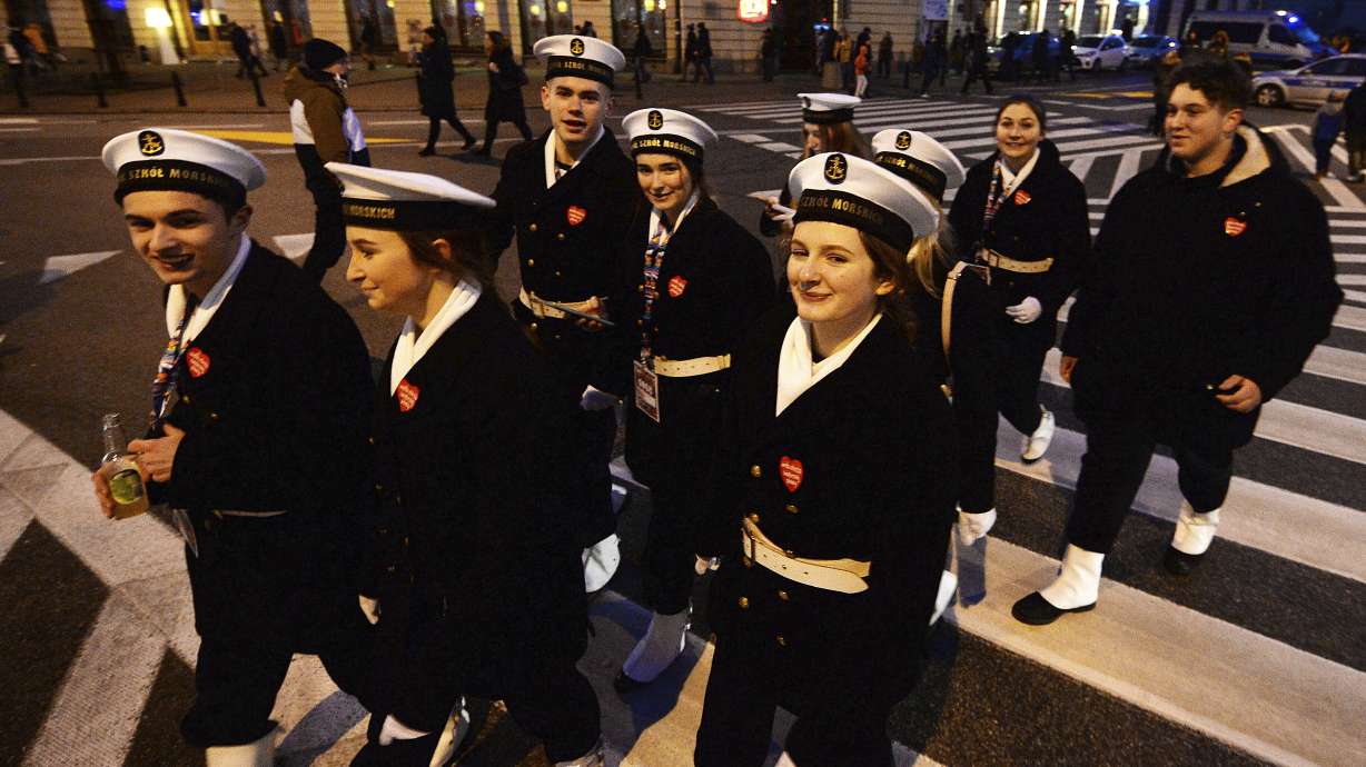 Slain Gdansk mayor honored during yearly fundraising finale