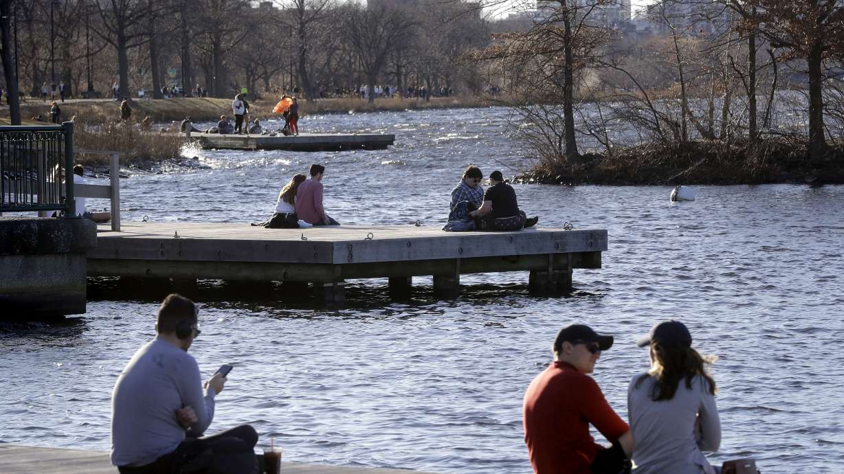 Second day of record warmth bathes parts of New England