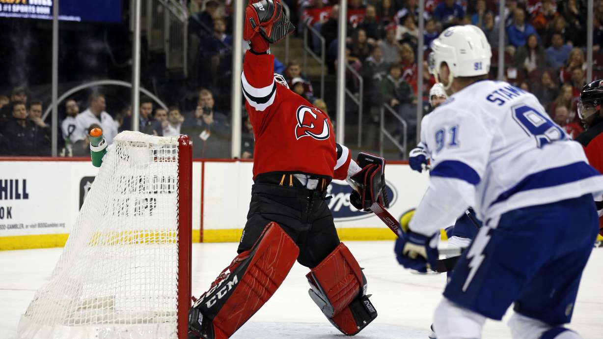 Devils end Lightning team record tying 10-game win streak
