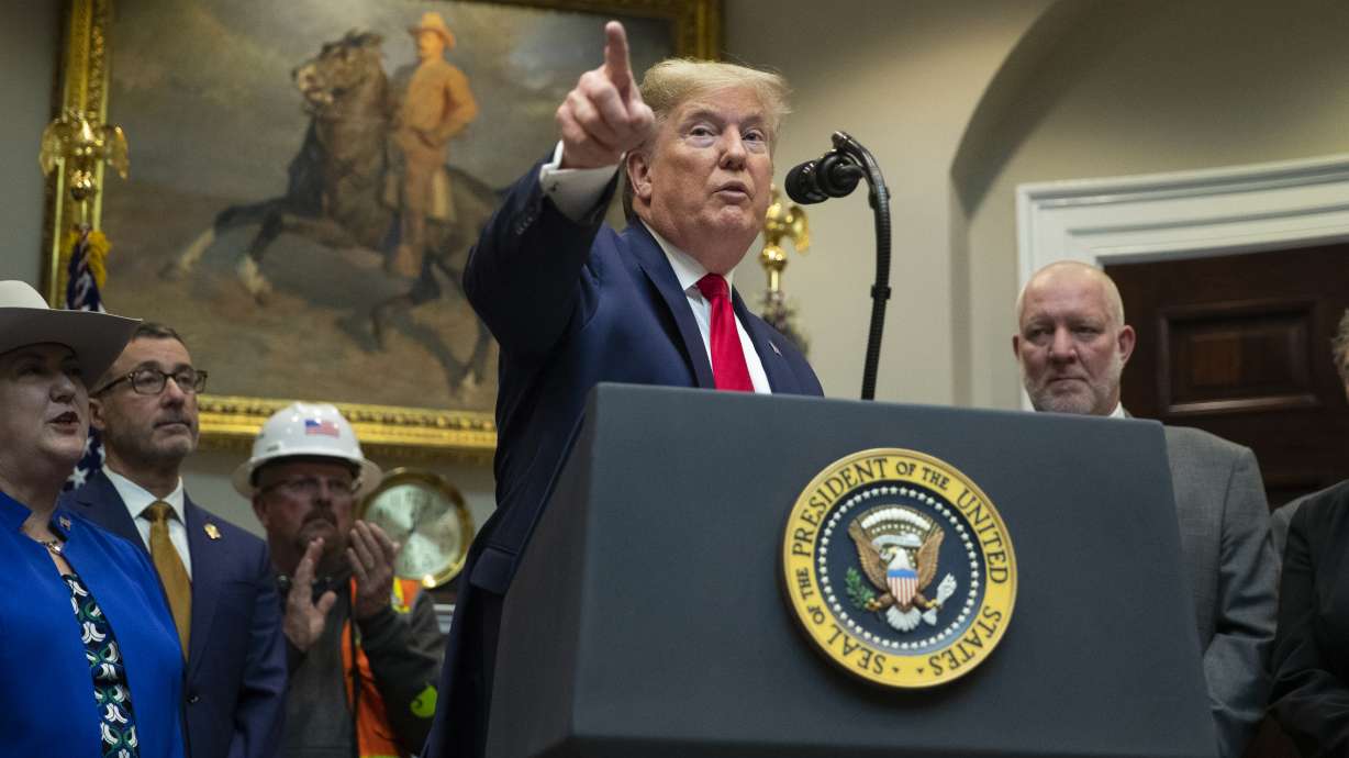 Trump to promote trade deals in Sunday speech to US farmers