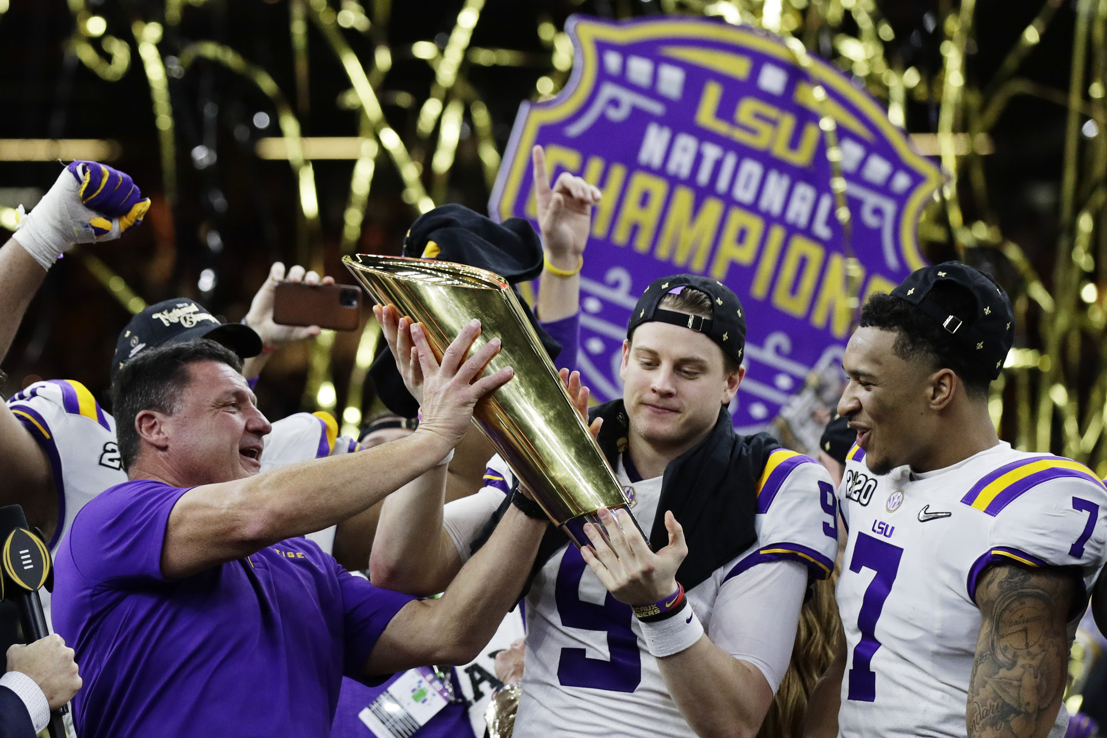 Champs! LSU finishes No. 1 in AP Top 25 for third time
