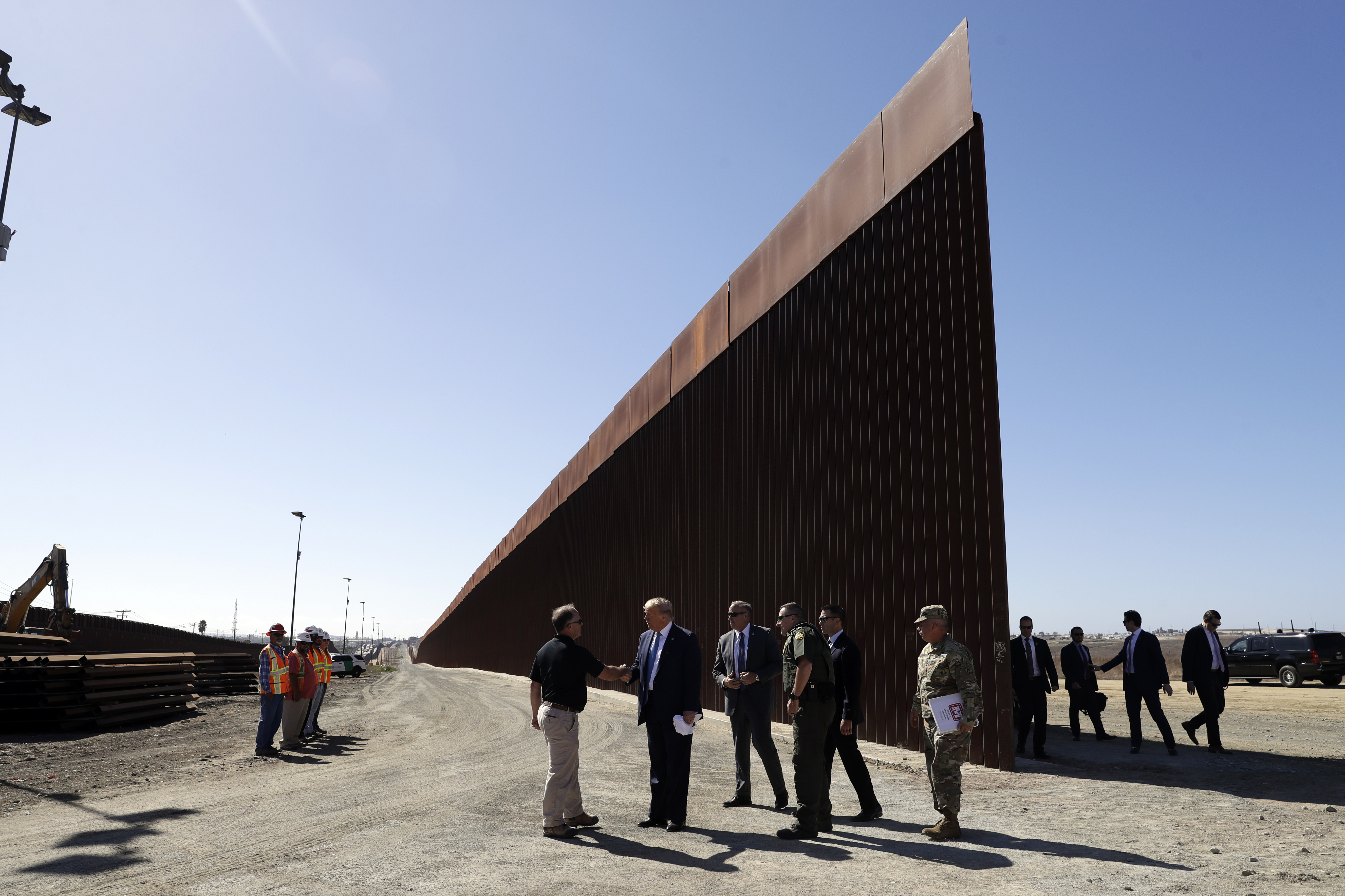 Trump admin weighs shifting billions more for border wall