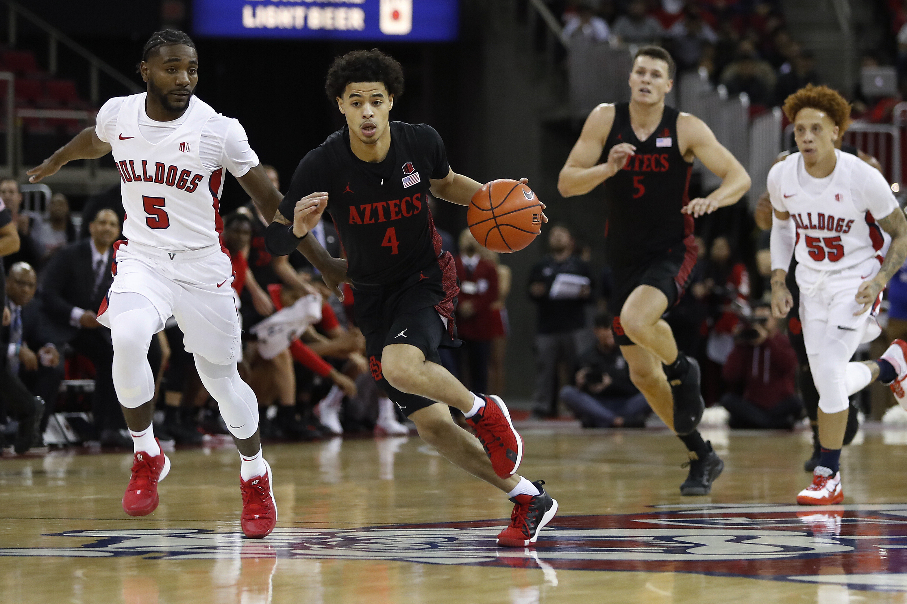 Flynn, Wetzell lead No. 7 San Diego State past Fresno State