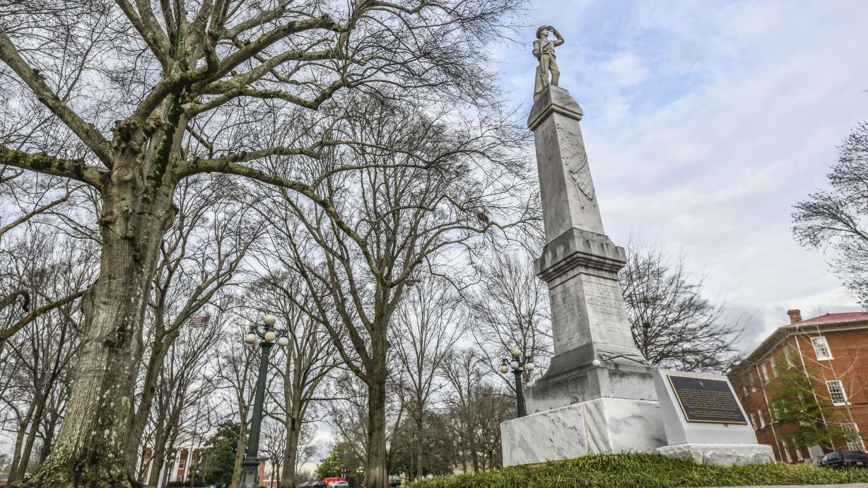 Board delays vote on moving Confederate monument at Ole Miss